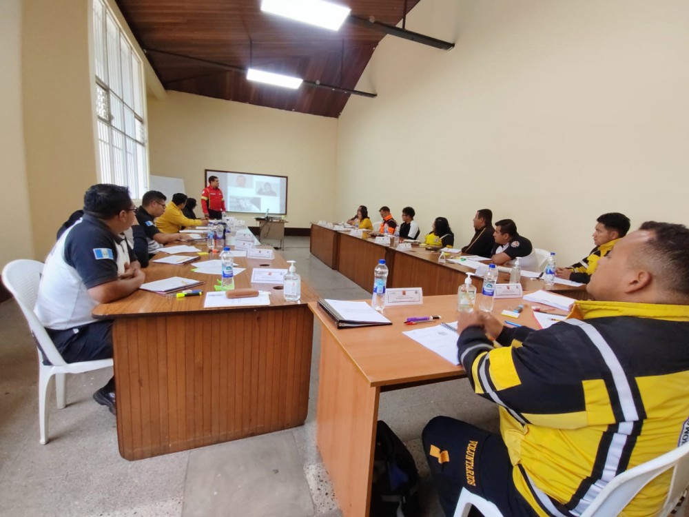 Socorristas se capacitan para aspirar a ser instructores con certificación internacional 
