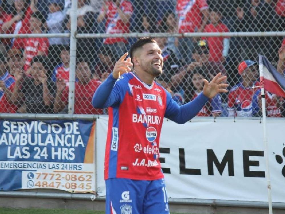 Steven Cárdenas: “No hay que subestimar al rival, por algo clasificaron”