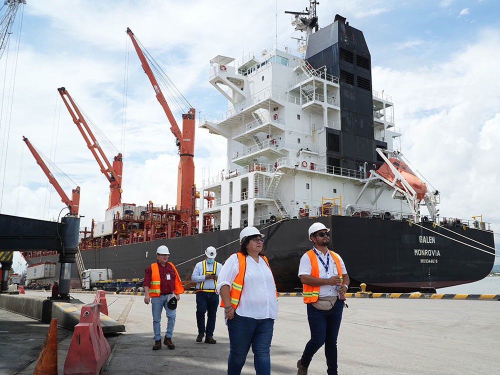 Supervisan controles fitosanitarios en puertos del Caribe
