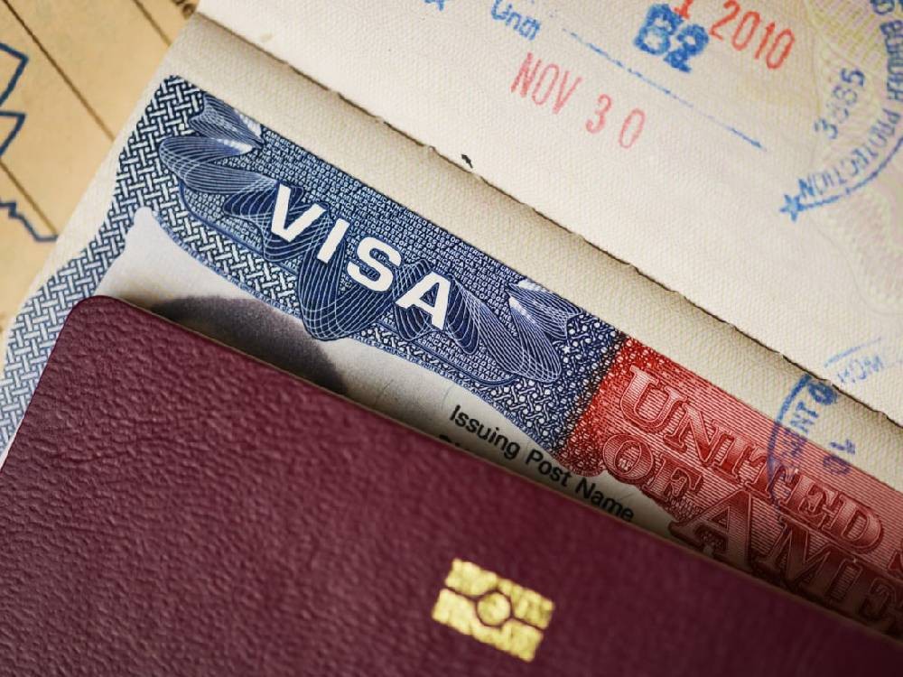 Suspensión indefinida de visas de inmigrante por parte de EE. UU. no afectará a las de turismo o negocios