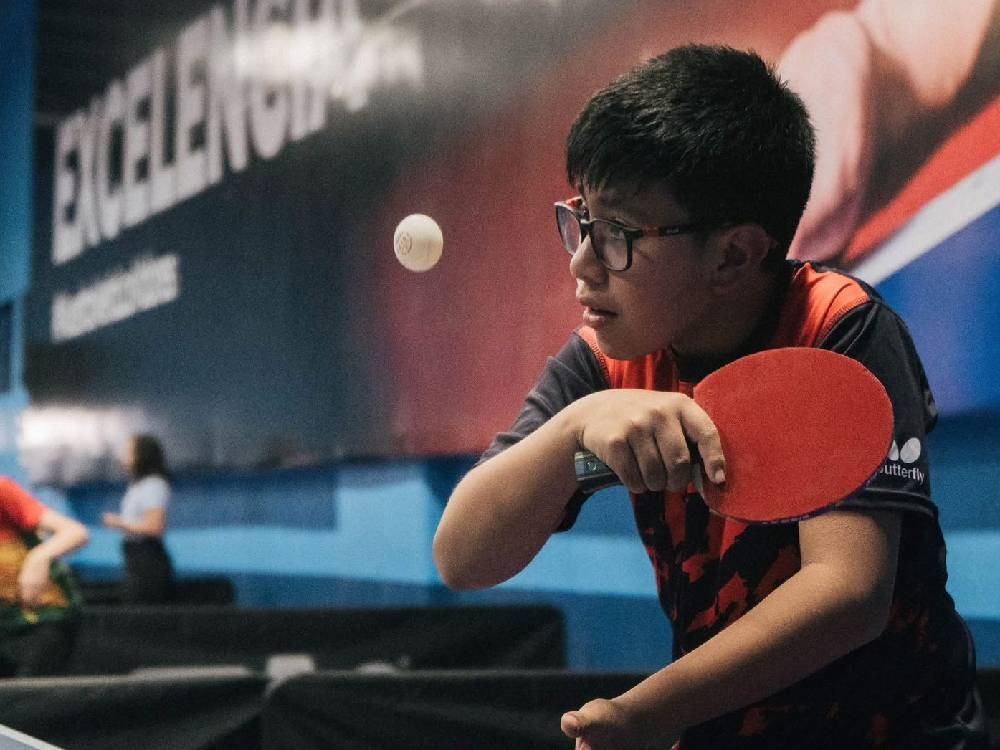 Tenista quetzalteco triunfa en evento y ocupará un espacio en la selección nacional