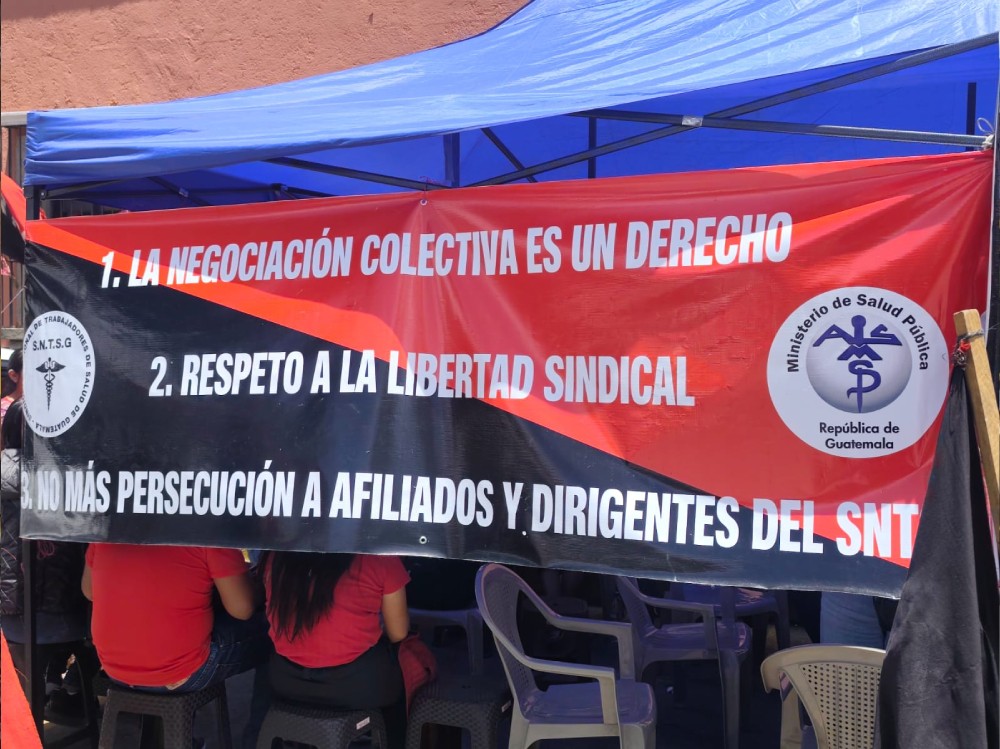 Trabajadores de Salud mantienen medidas de hecho y advierten con bloqueos si no hay respuesta del Gobierno