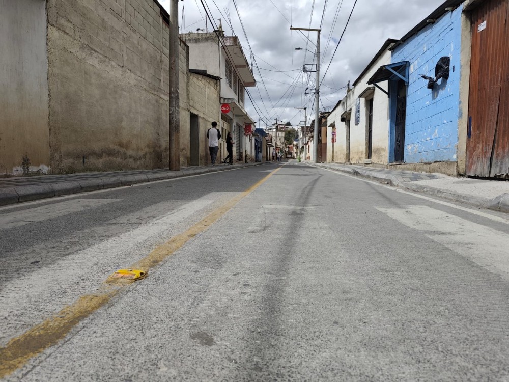 Trabajos de mejoramiento en zona 1 avanzan con nuevo proyecto de banqueta