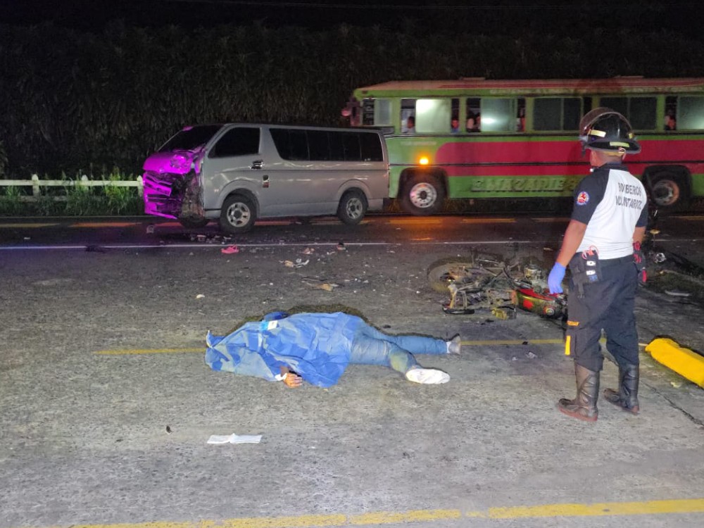 Trágico accidente cobra la vida de un hombre y deja a dos personas heridas en Mazatenango