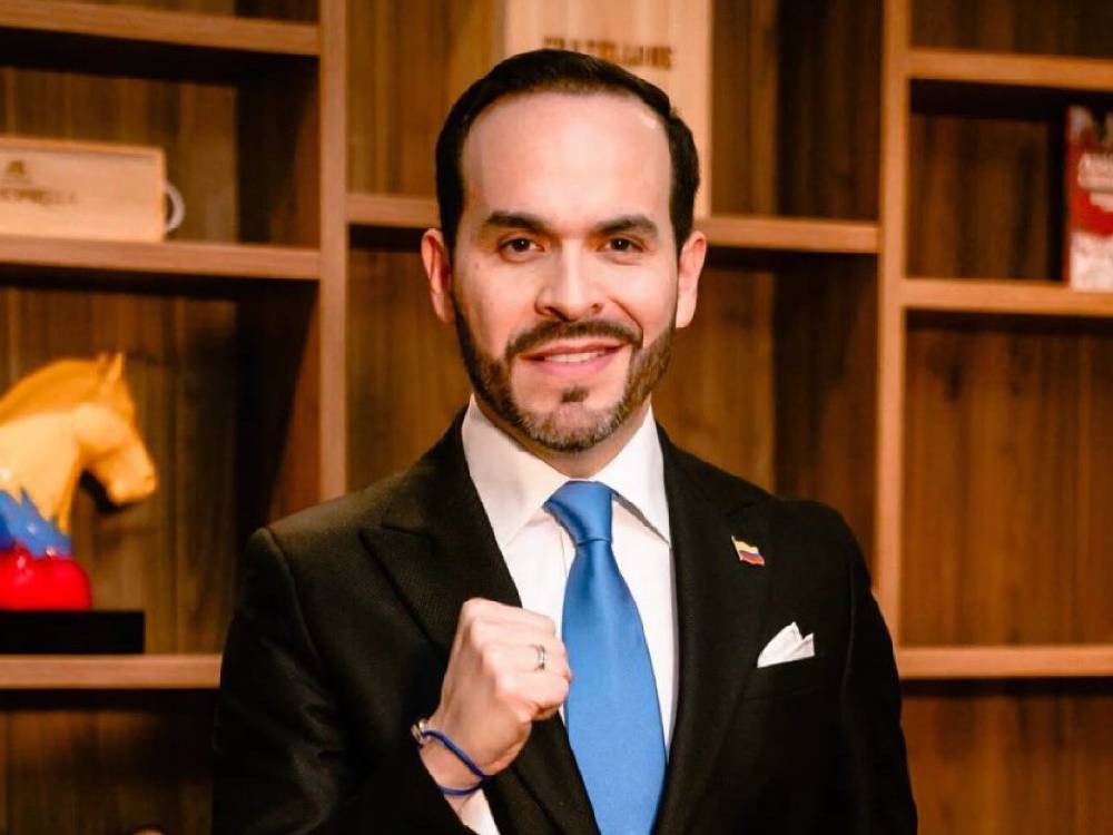 Ultraderechista Abelardo de la Espriella es electo presidente de Colombia 