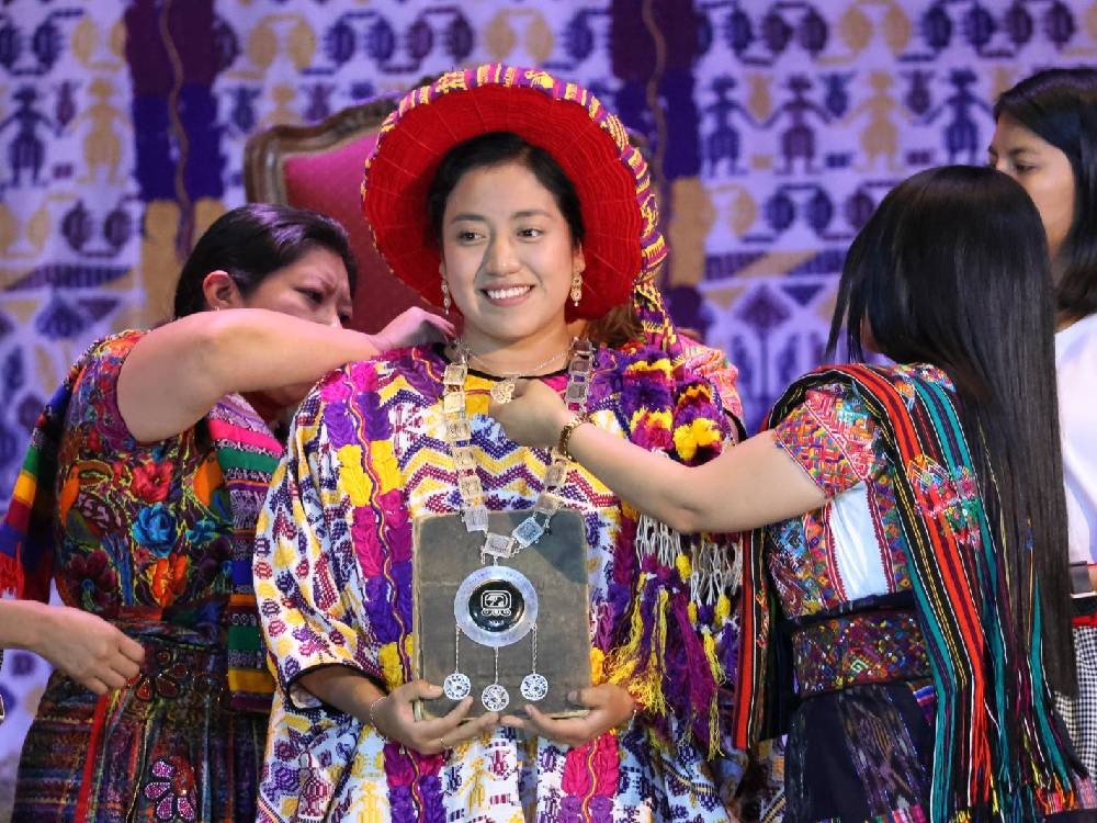 Umial Tinimit, Lesly Villagrán, recibirá Galardón a la Excelencia en Los Ángeles