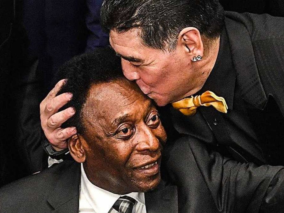  "Un día en el cielo jugaremos en el mismo equipo": el mensaje que le dejó Pelé a Maradona 