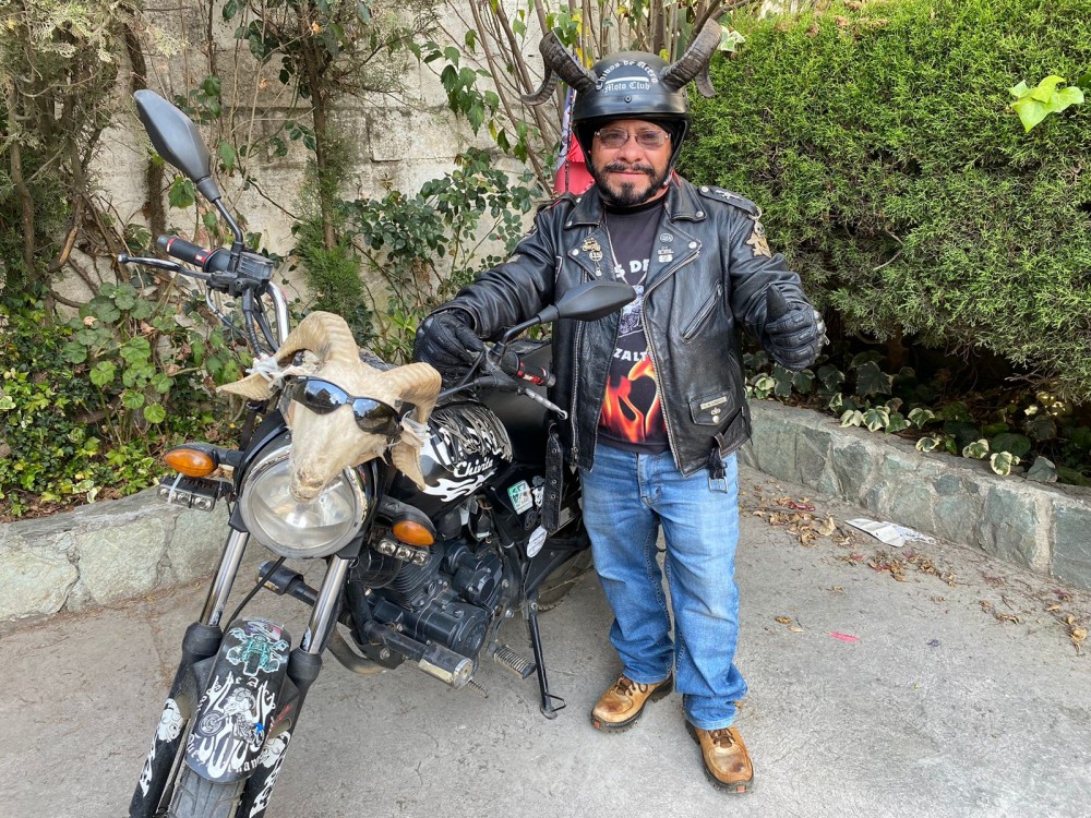 Una década dedicada a rodar en carretera con los “Chivos de Acero”