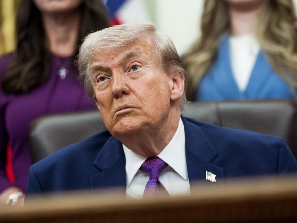 Uno de cada cuatro estadounidenses cree que el intento de asesinato a Trump fue un montaje