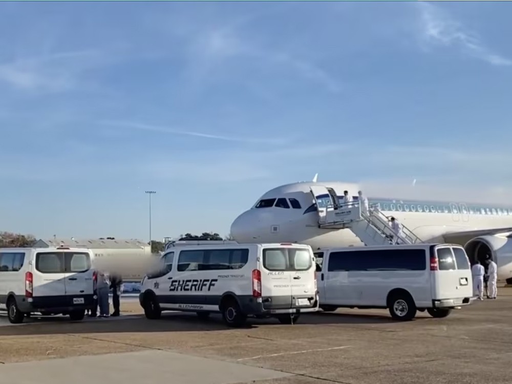 Unos 30 vuelos con deportados han salido desde EEUU a Venezuela y Centroamérica en las últimas dos semanas