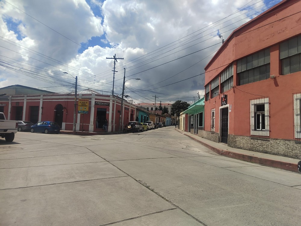 Vecinos denuncian contaminación auditiva por discoteca en zona 1 de Xela