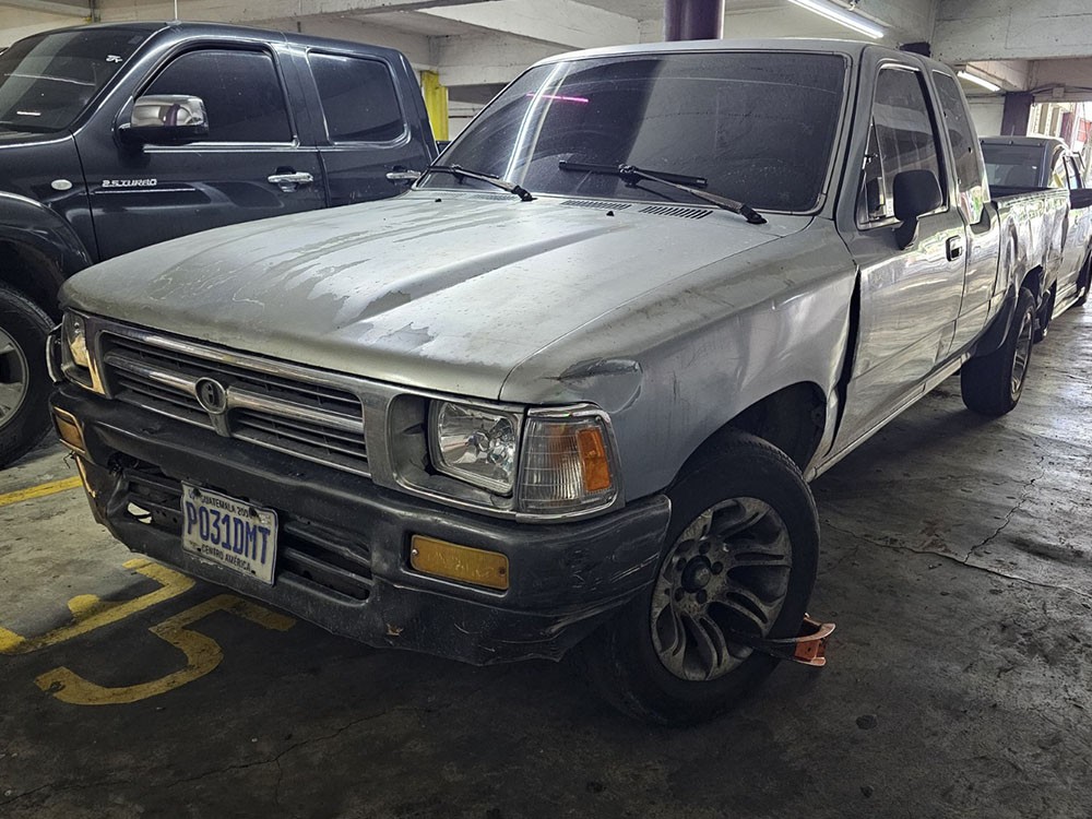  Vehículo fue consignado por tener 33 multas pendientes