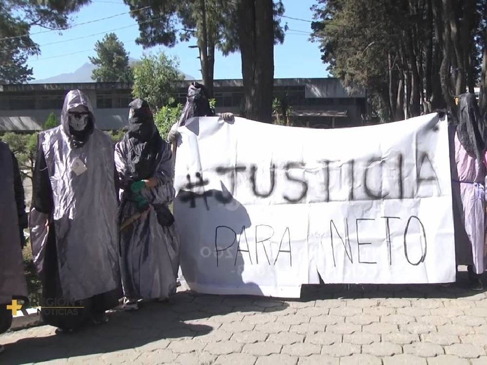 VIDEO | Estudiantes toman las instalaciones del Cunoc para manifestar inconformidades