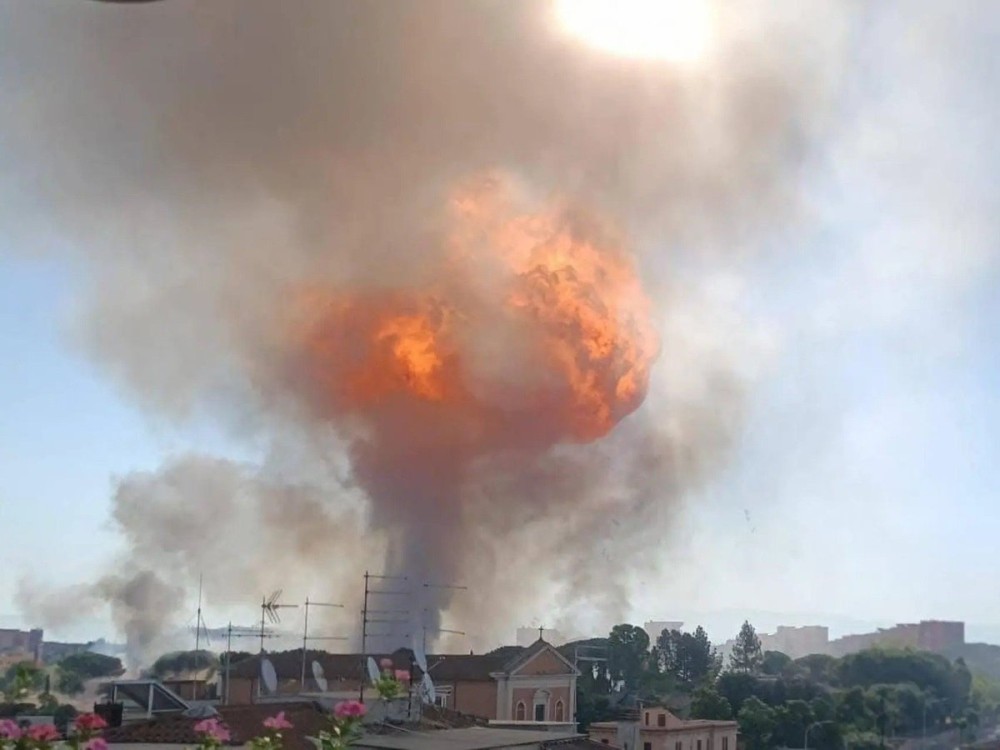 VIDEO | Explosión en gasolinera de Roma deja más de 45 heridos 
