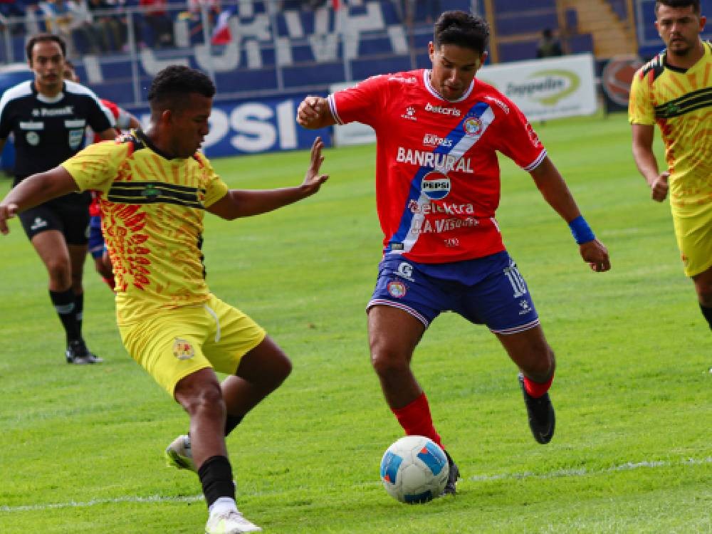 VIDEO | Xelajú cierra fogueos de pretemporada con triunfo ante Platense 