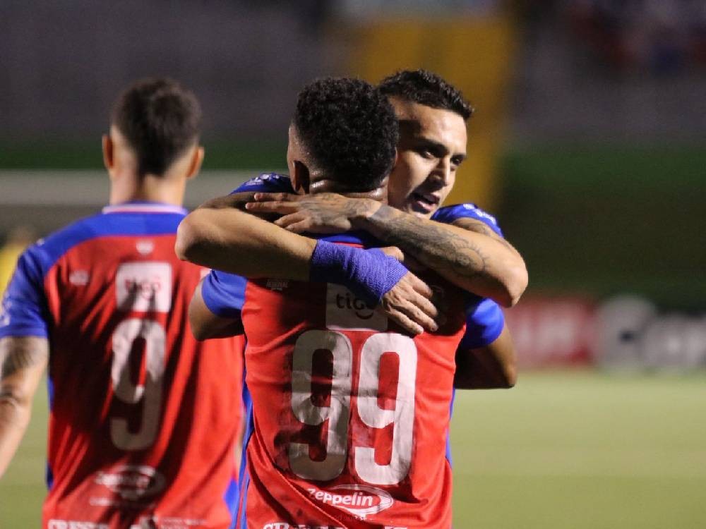 VIDEO | Xelajú triunfa en la Copa Centroamericana y se acerca a la clasificación