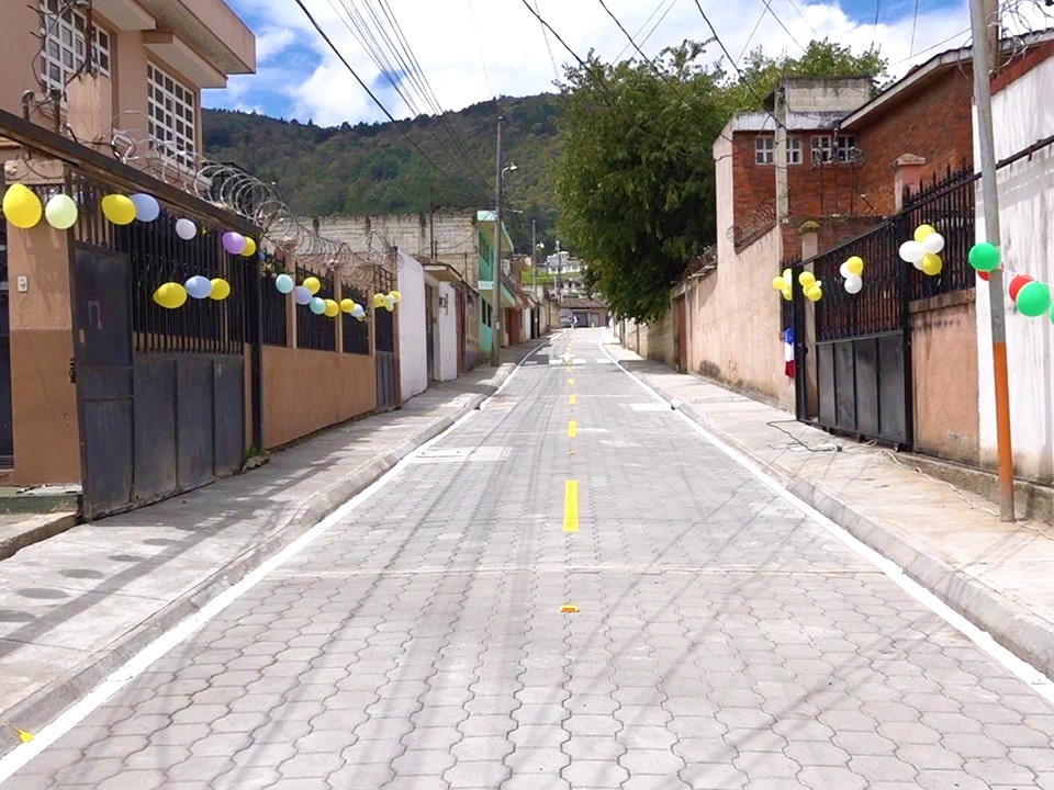 Xela: Inauguran vía alterna en la zona 5