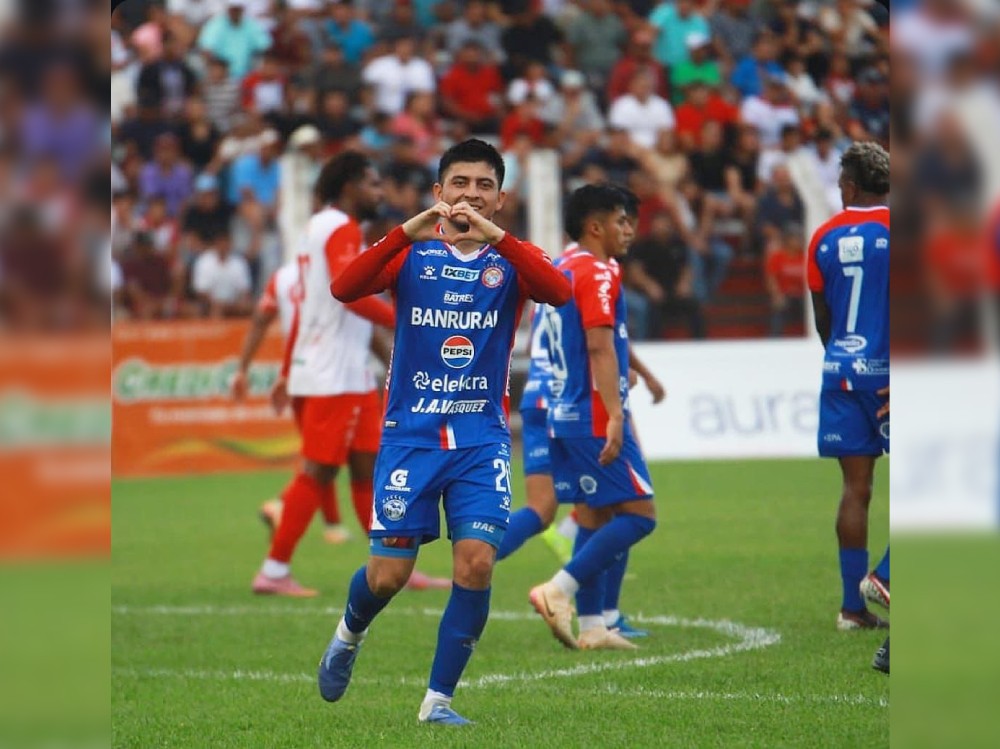 Xelajú buscará por cuarta vez quedar líder en torneos cortos