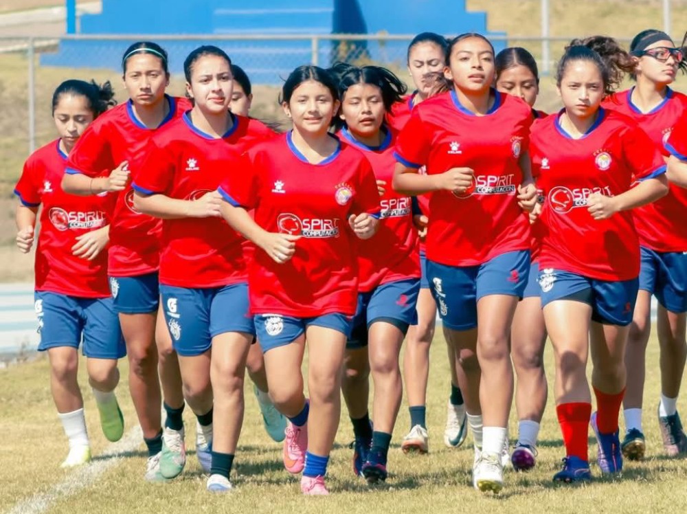Xelajú Femenino continúa los trabajos con miras al debut en el clausura 2026 