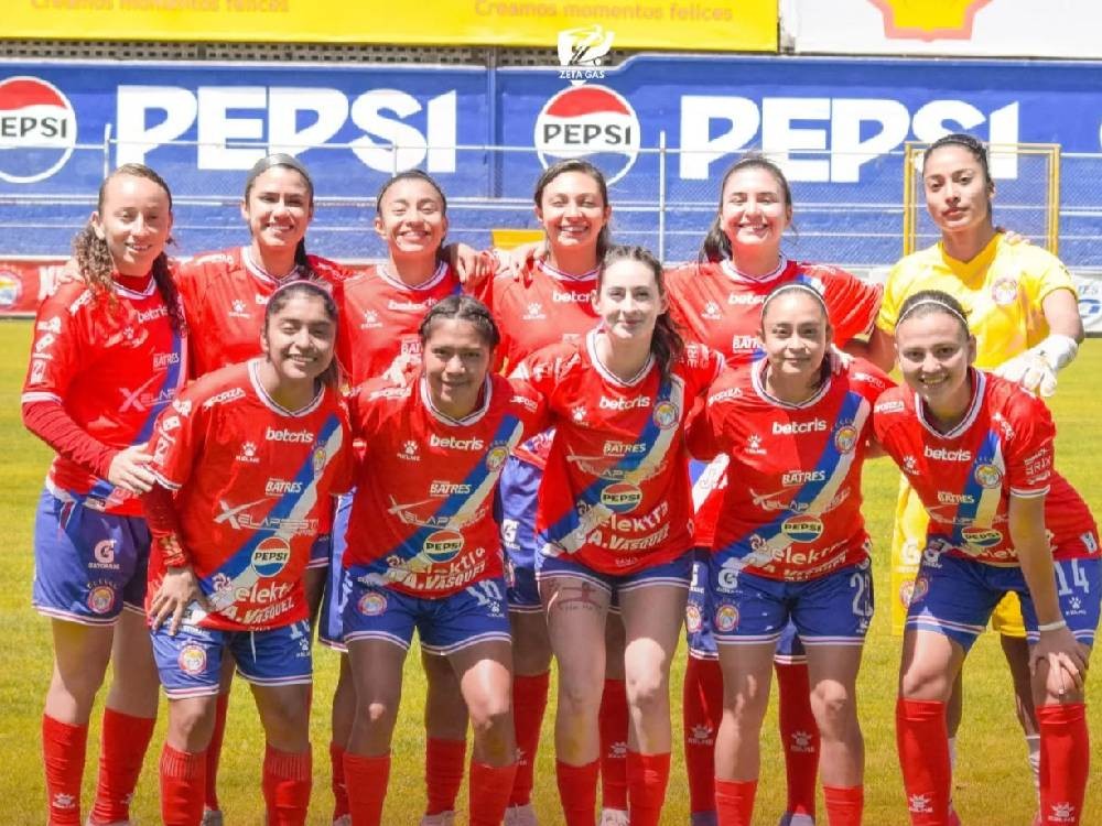 Xelajú MC manda en el futbol femenino