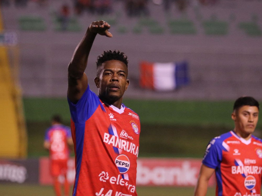 Xelajú sigue evaluando si cambia de sede en la Copa Centroamericana